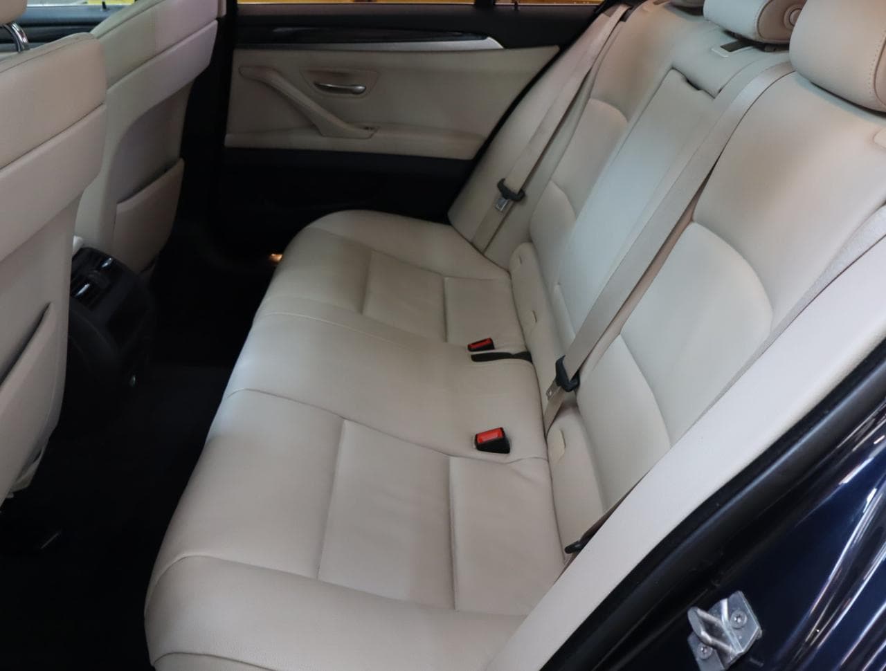 2012 BMW 5-Series - 15