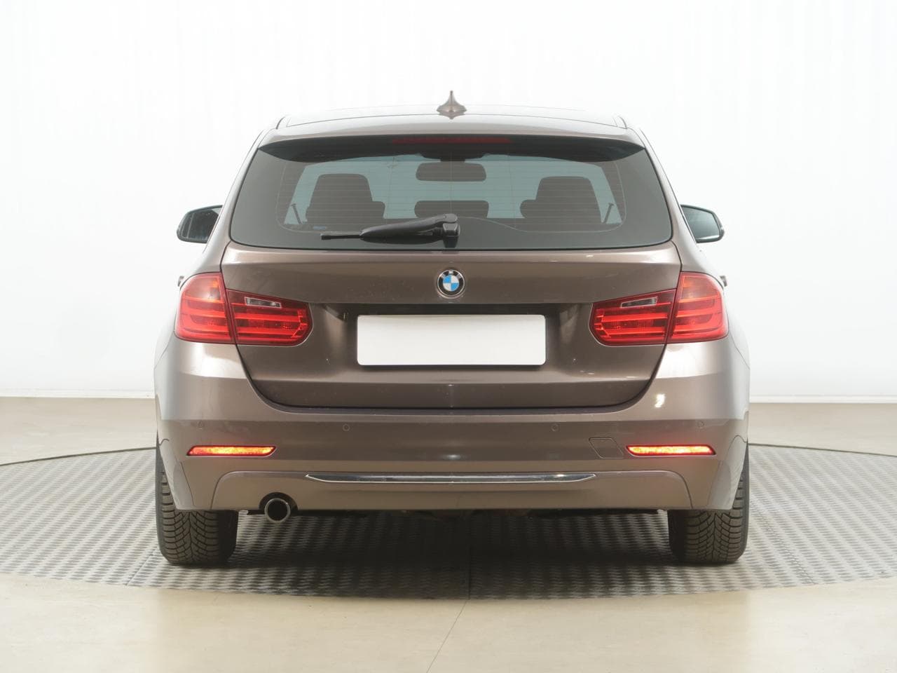 2015 BMW 3-Series - 6