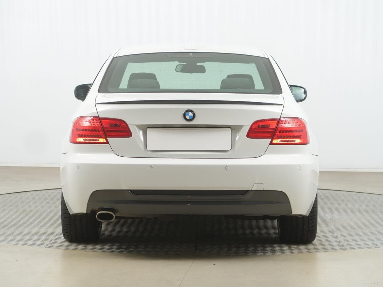 2013 BMW 3-Series - 6