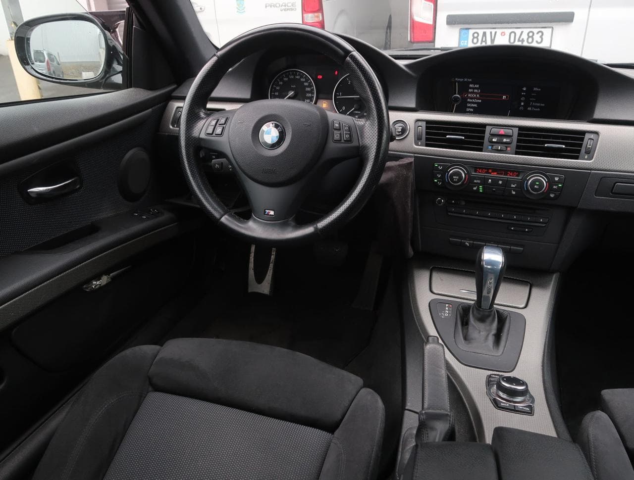 2013 BMW 3-Series - 9