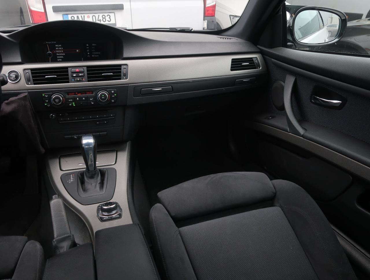 2013 BMW 3-Series - 11