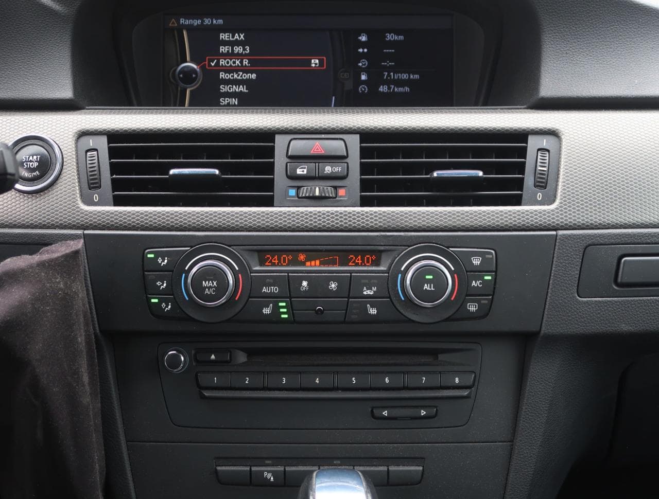 2013 BMW 3-Series - 18