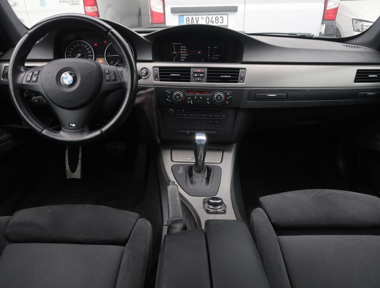 2013 BMW 3-Series - 10