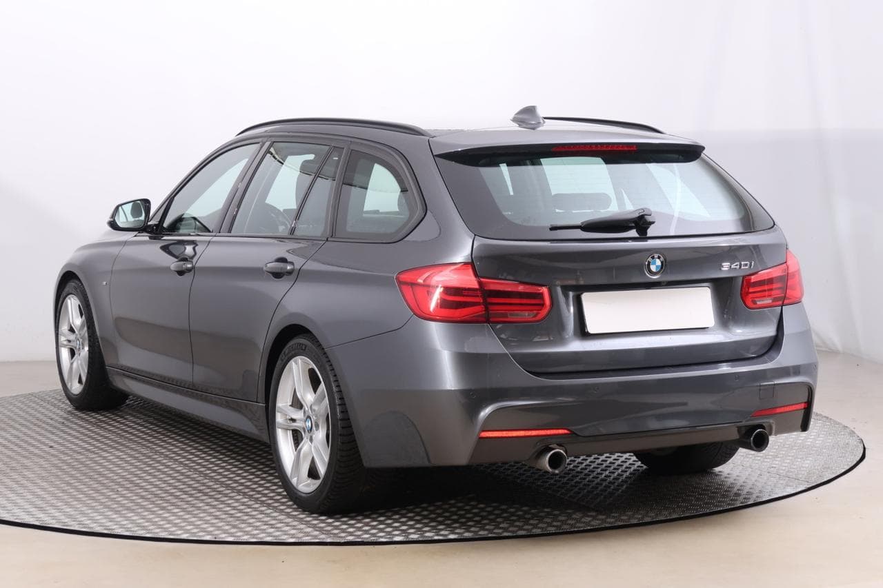 2018 BMW 3-Series - 5