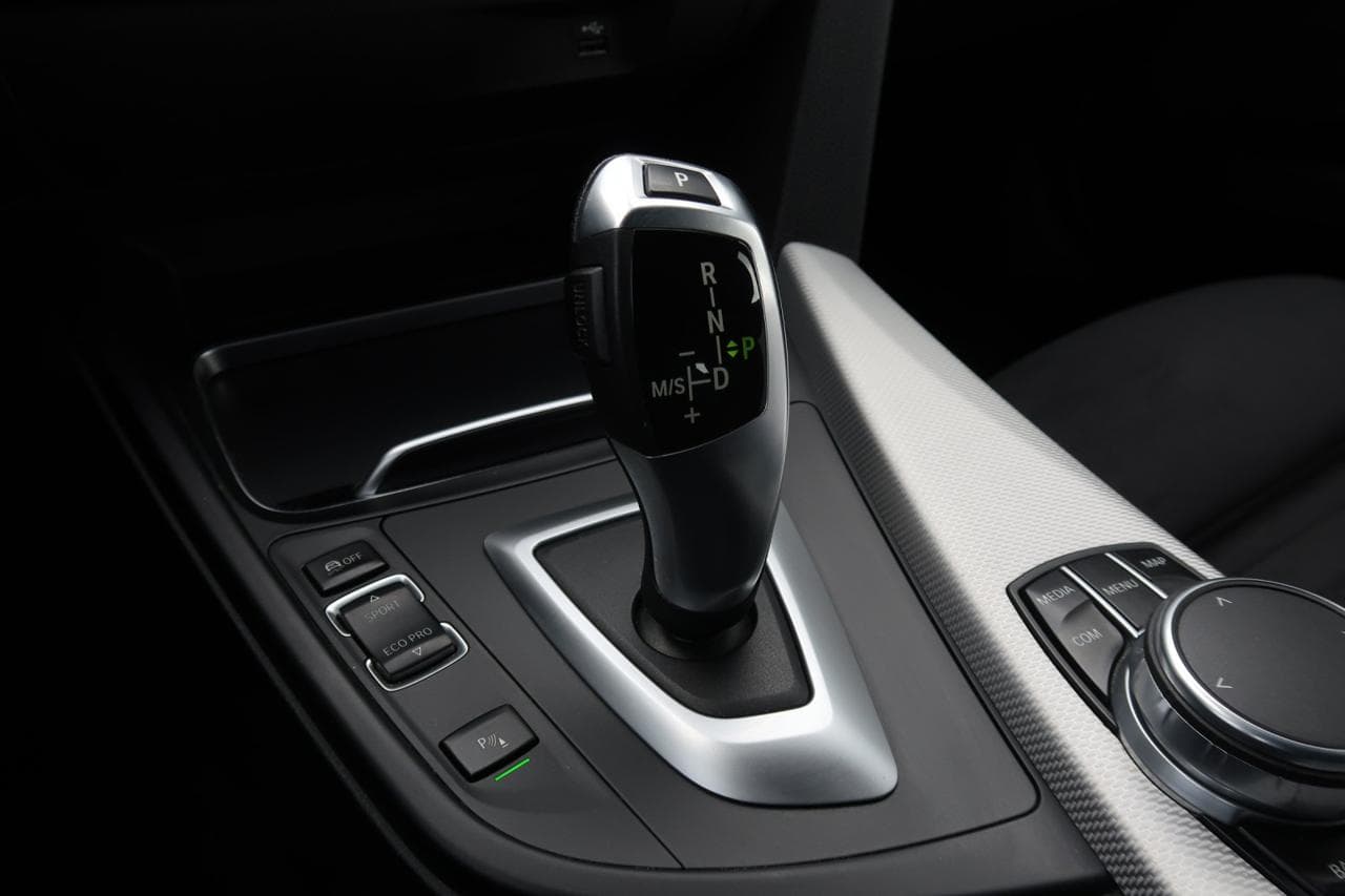 2018 BMW 3-Series - 19