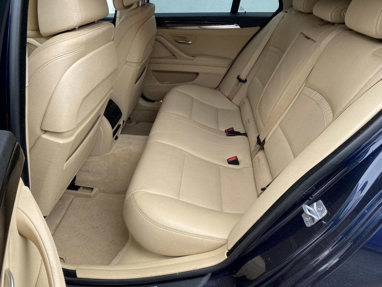 2013 BMW 5-SERIES - 10