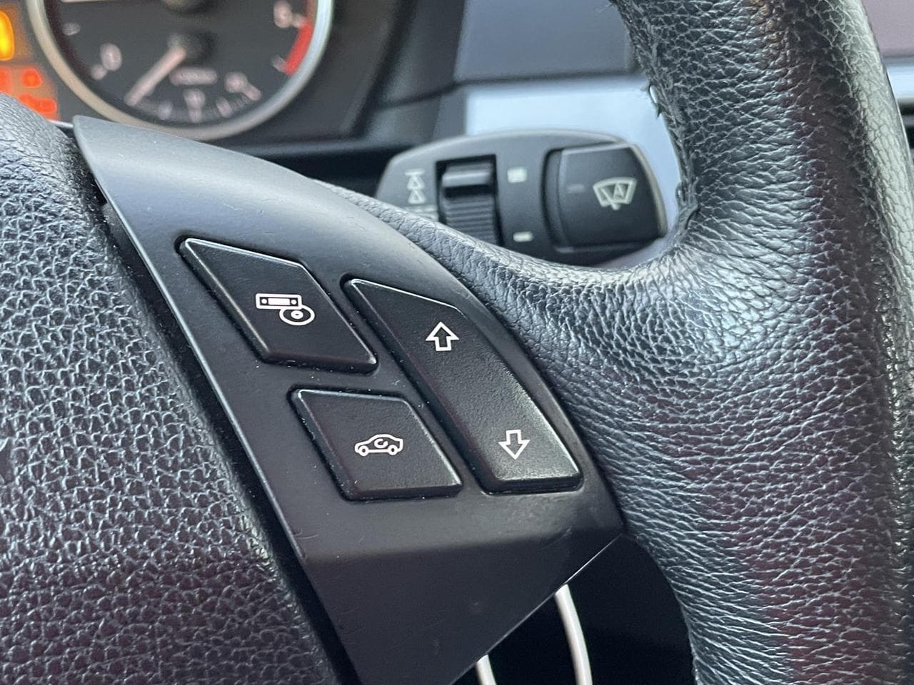 2010 BMW 5-Series - 19