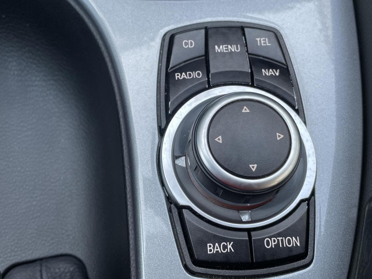 2010 BMW 5-Series - 16