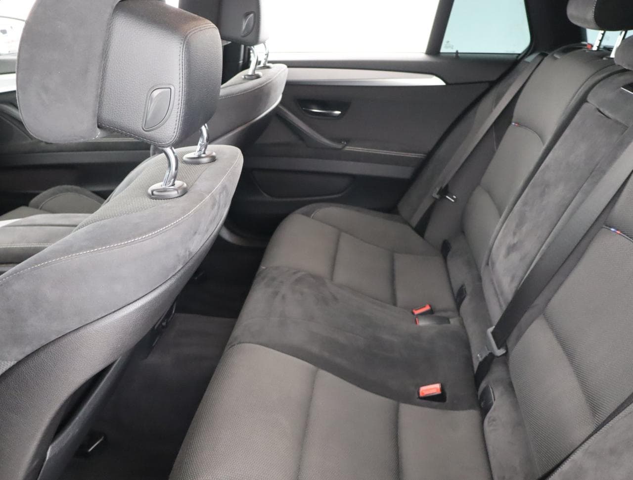 2012 BMW 5-Series - 15