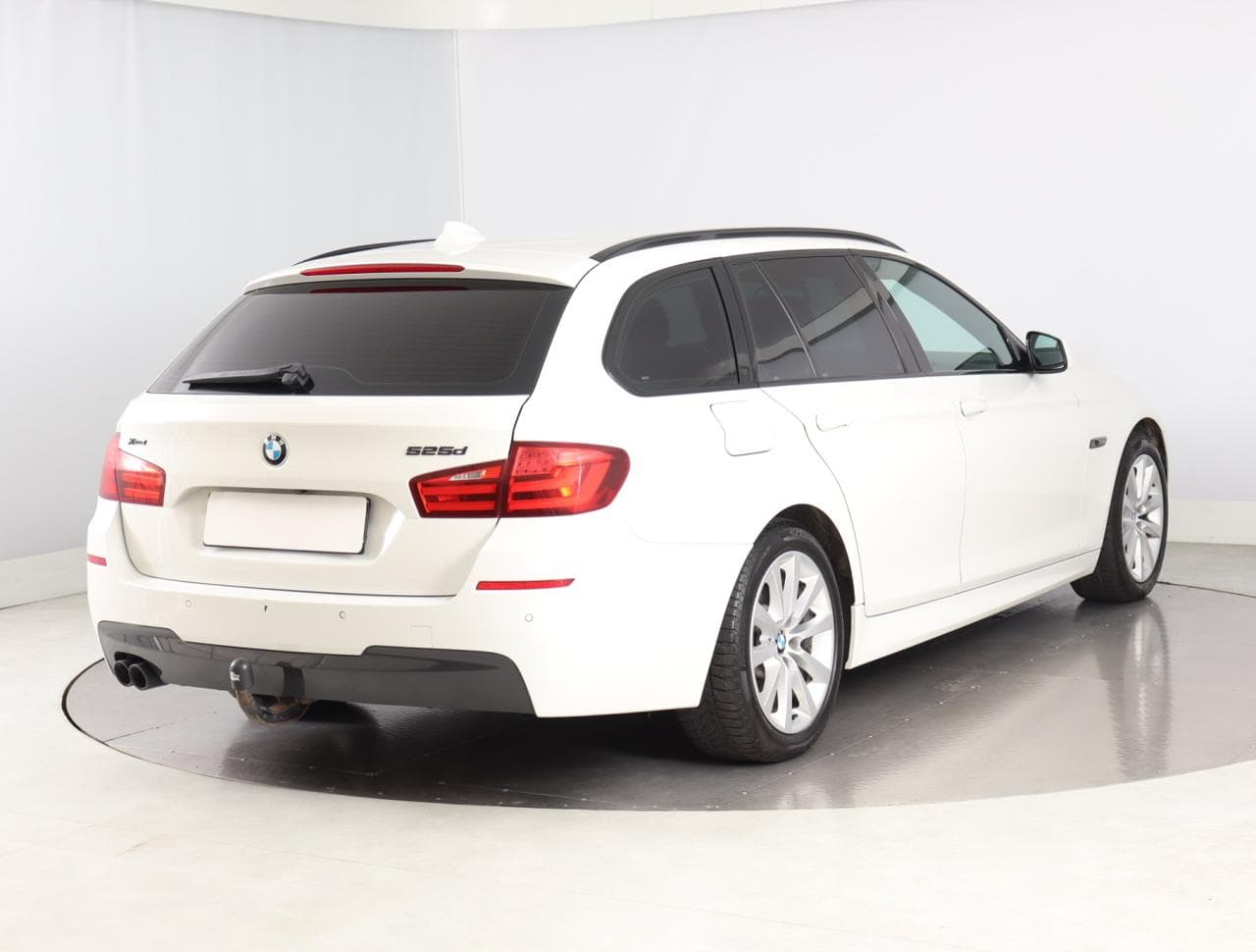 2012 BMW 5-Series - 7