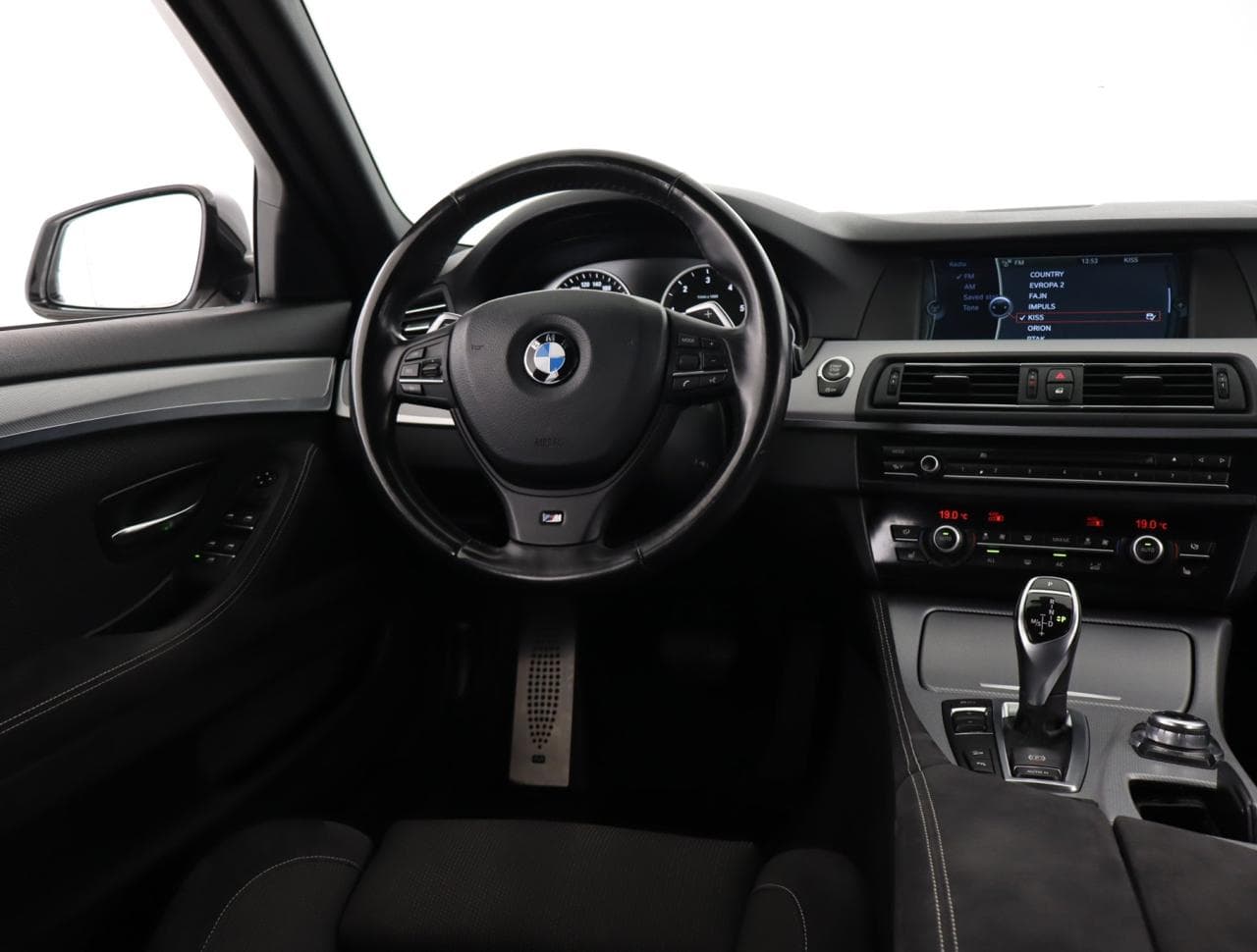 2012 BMW 5-Series - 9