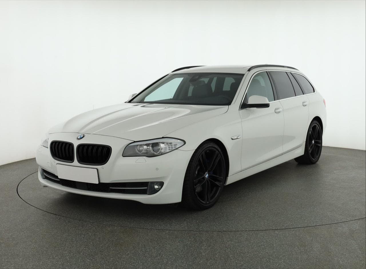 2013 BMW 5-Series - 3