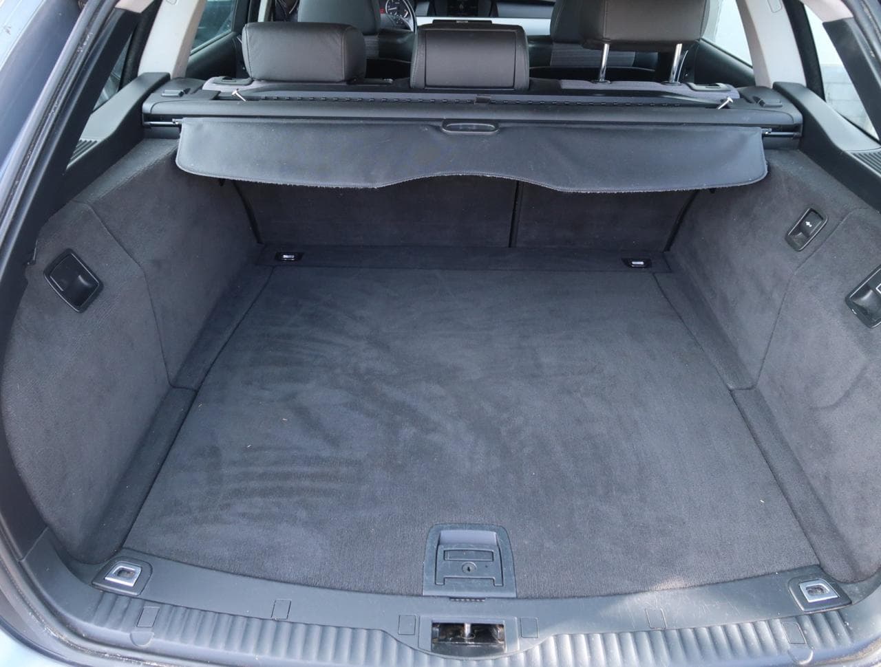 2005 BMW 5-Series - 19