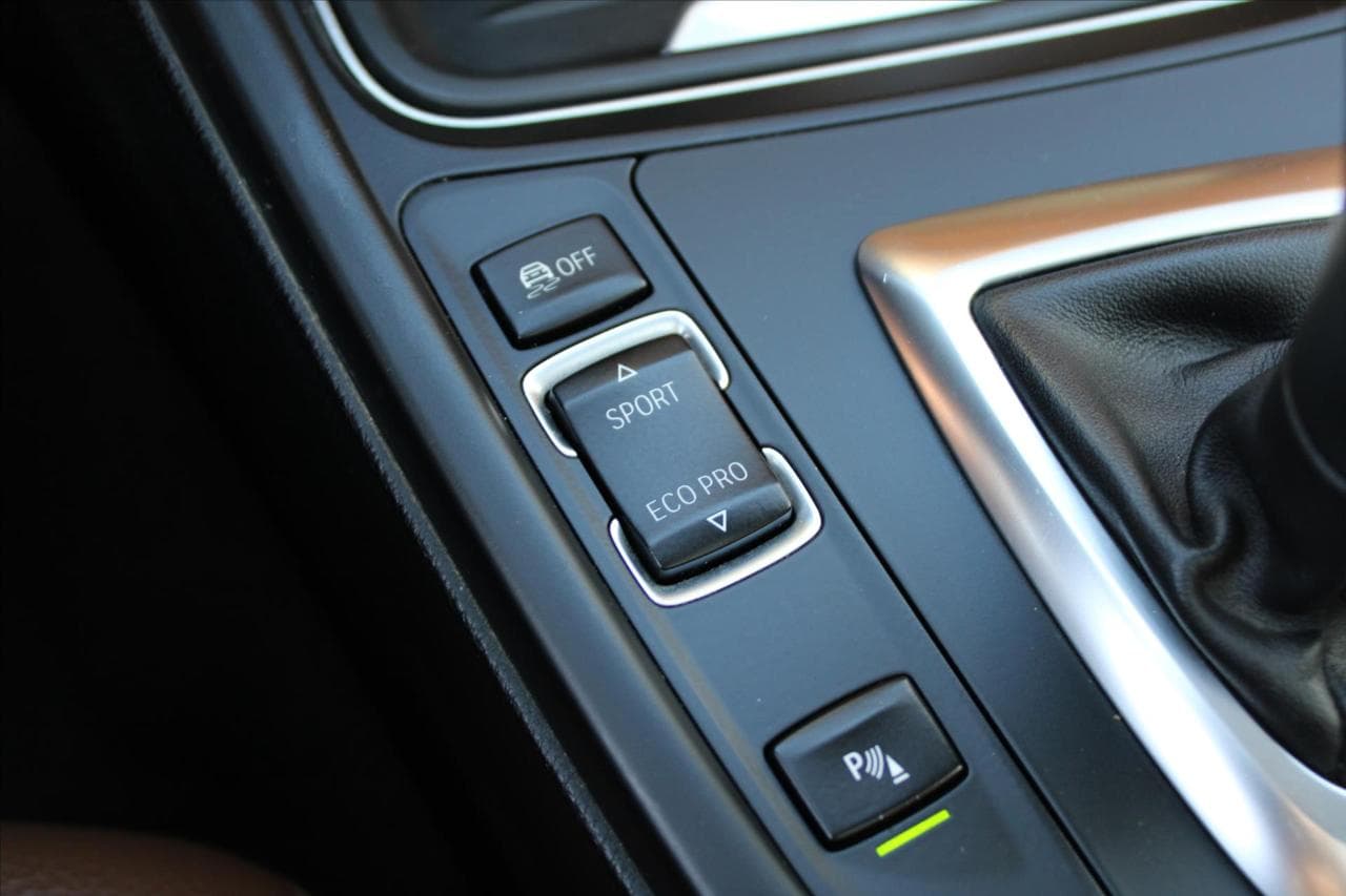 2015 BMW 3-SERIES - 20