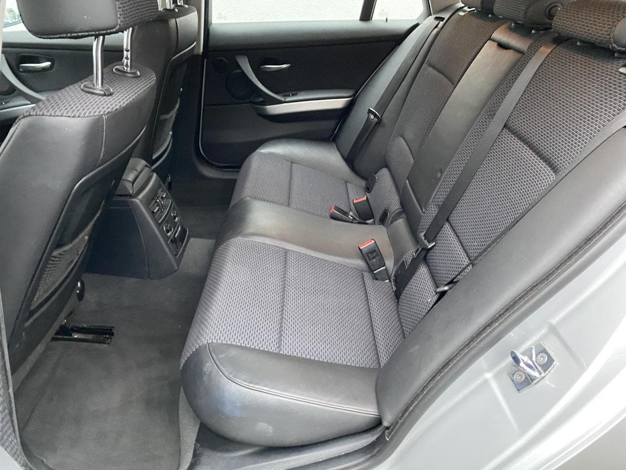 2008 BMW 3-SERIES - 10