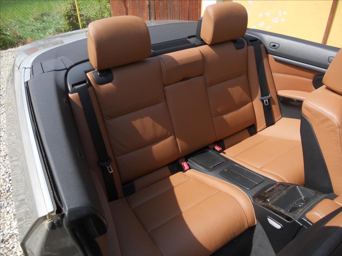 2008 BMW 3-Series - 33