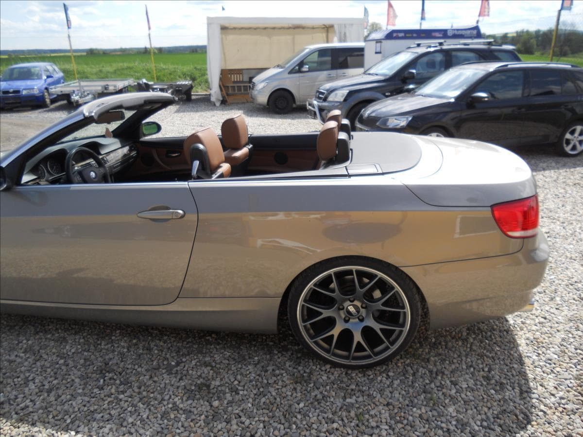 2008 BMW 3-Series - 17