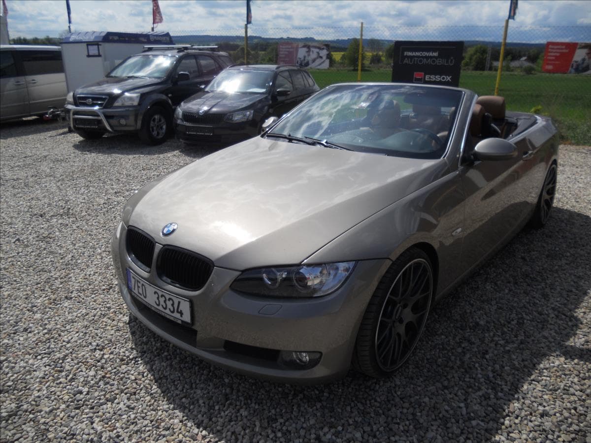 BMW Řada 3 3,0 325i 160Kw M Packet Cabrio kabriolet