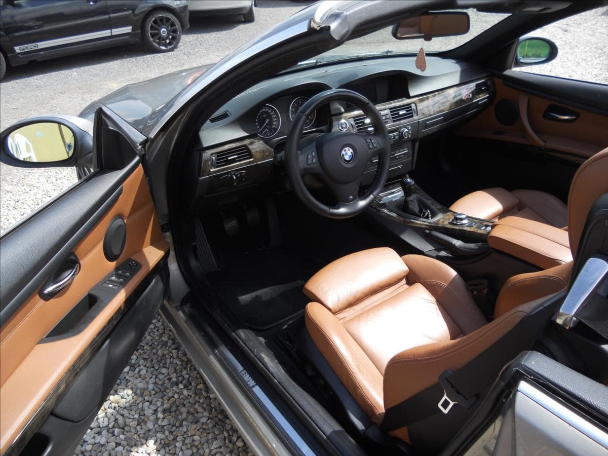 2008 BMW 3-Series - 21