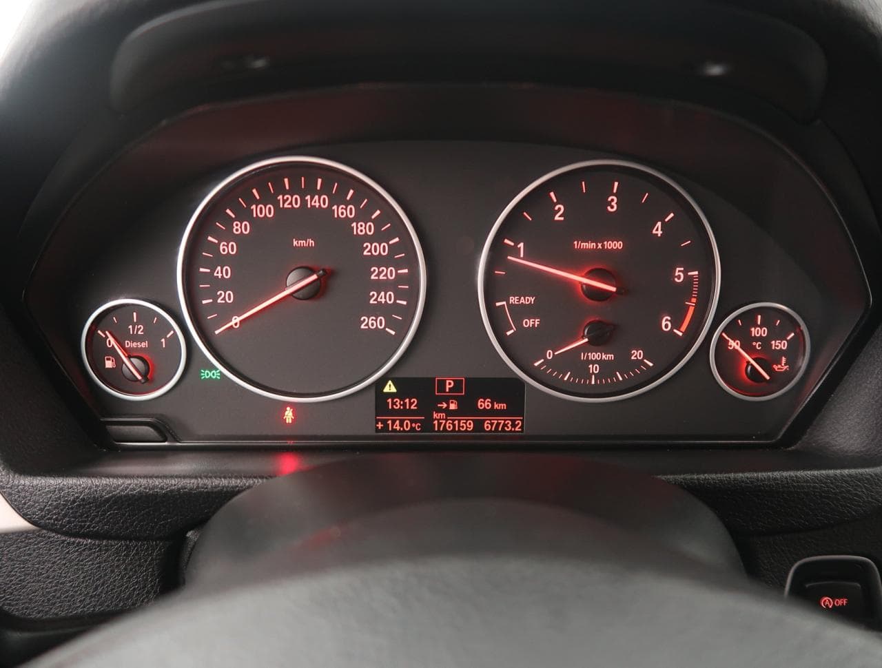 2013 BMW 3-Series - 33