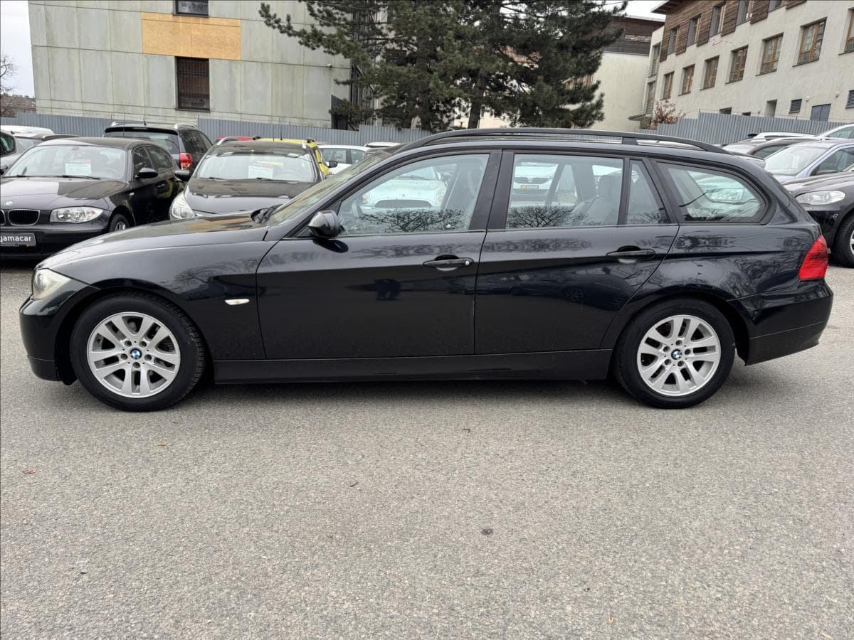 2005 BMW 3-SERIES - 4