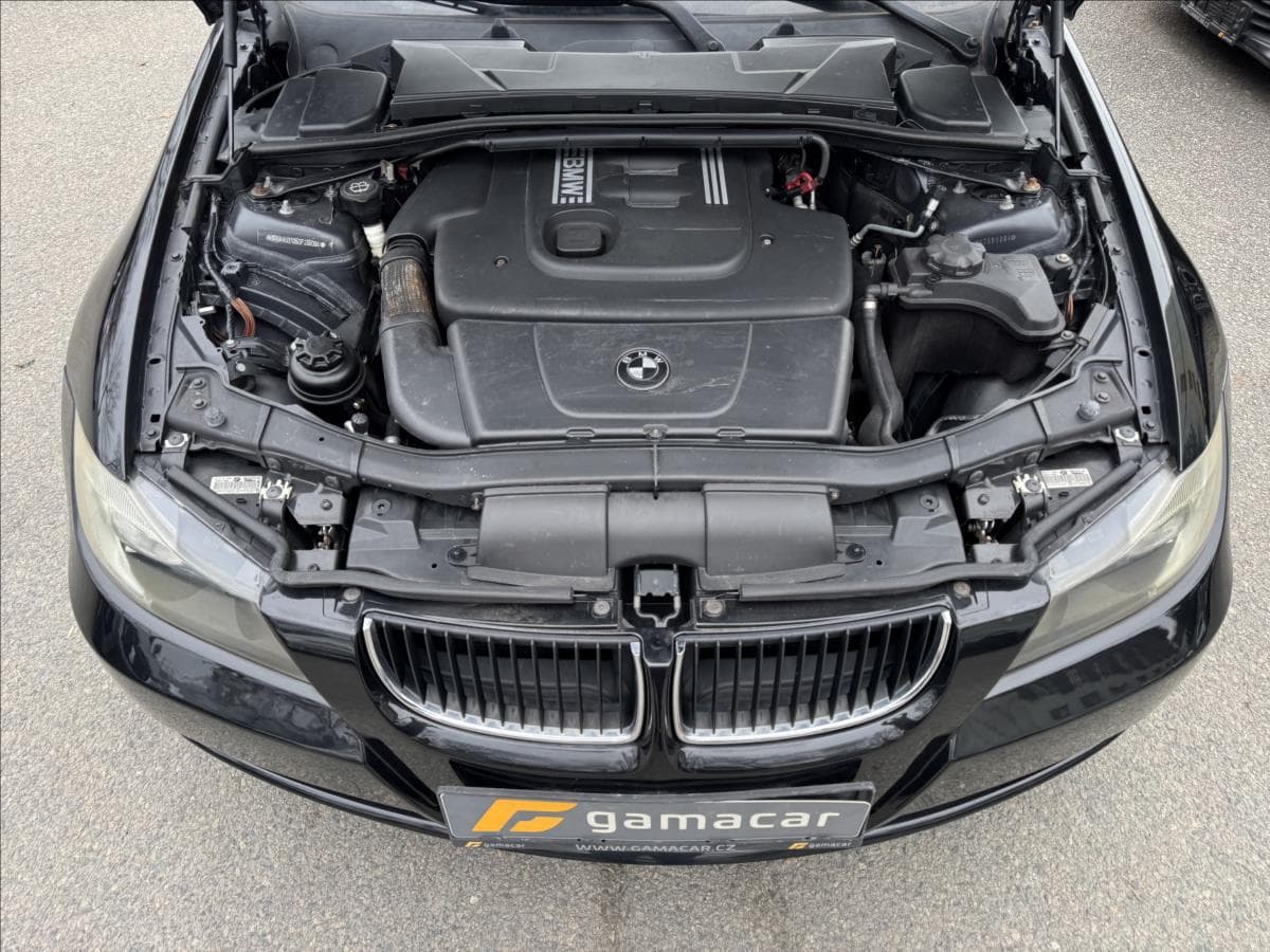 2005 BMW 3-SERIES - 18