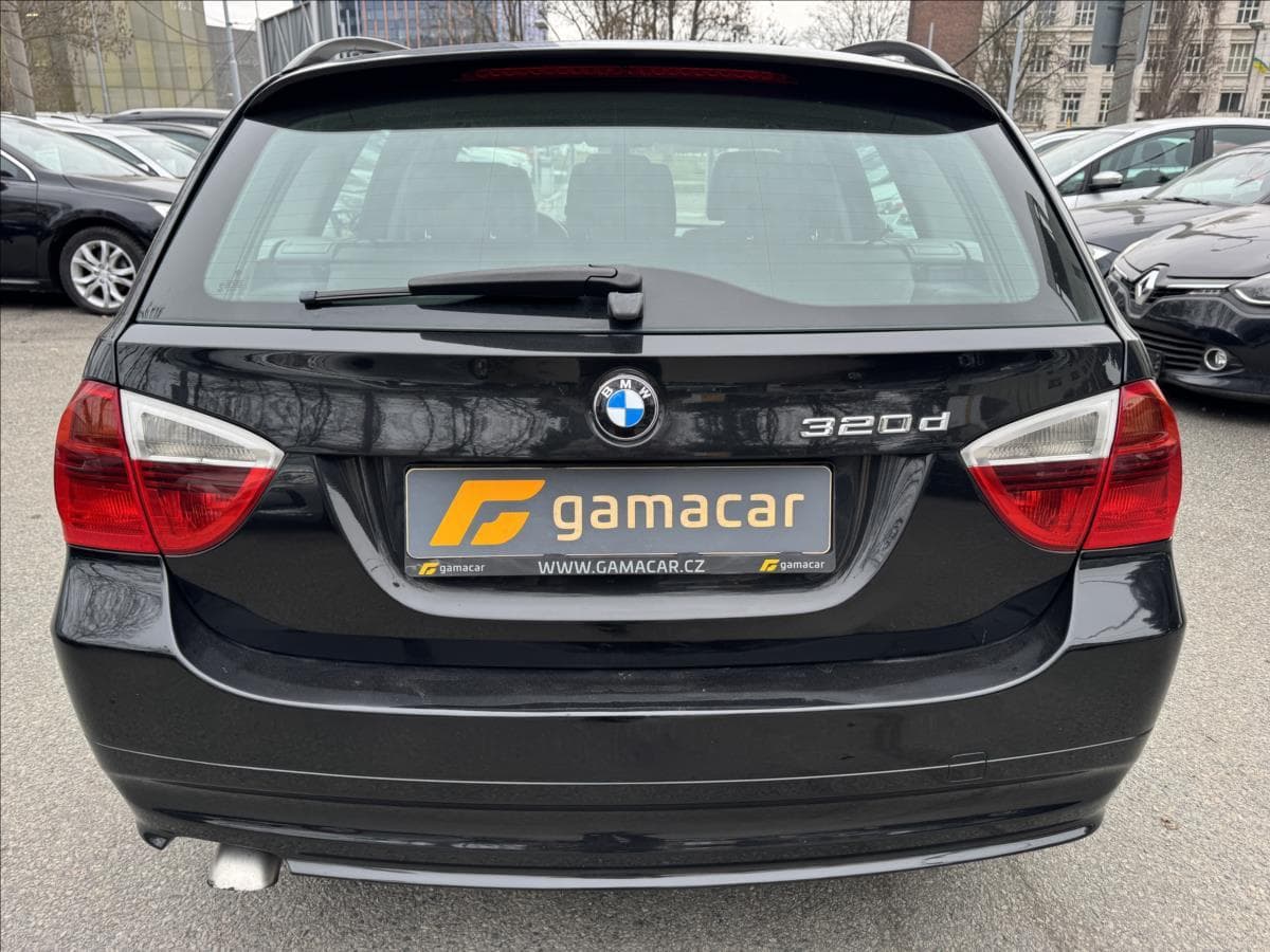 2005 BMW 3-SERIES - 8