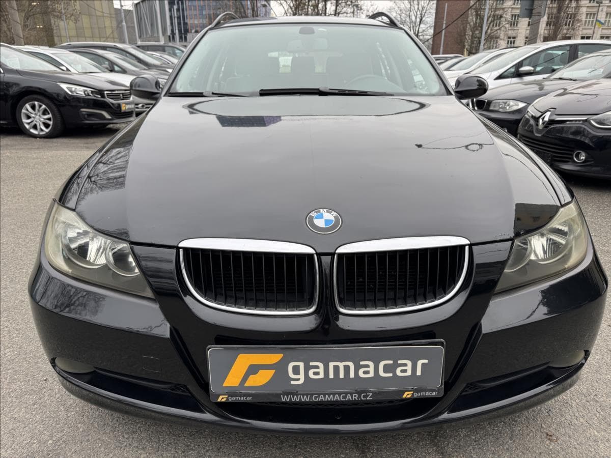 BMW Řada 3 2,0 PERFEKNI STAV.!! kombi
