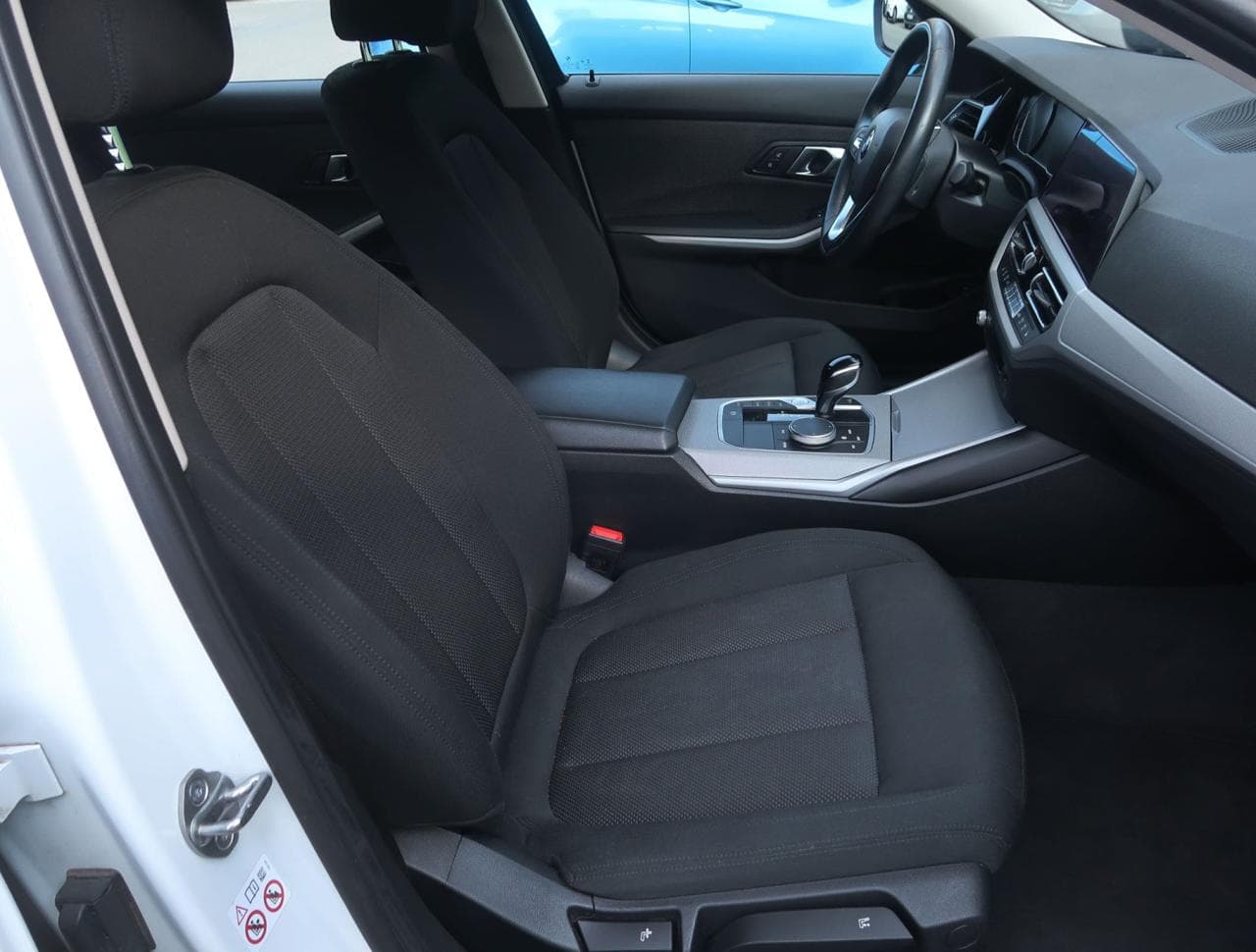 2021 BMW 3-SERIES - 12