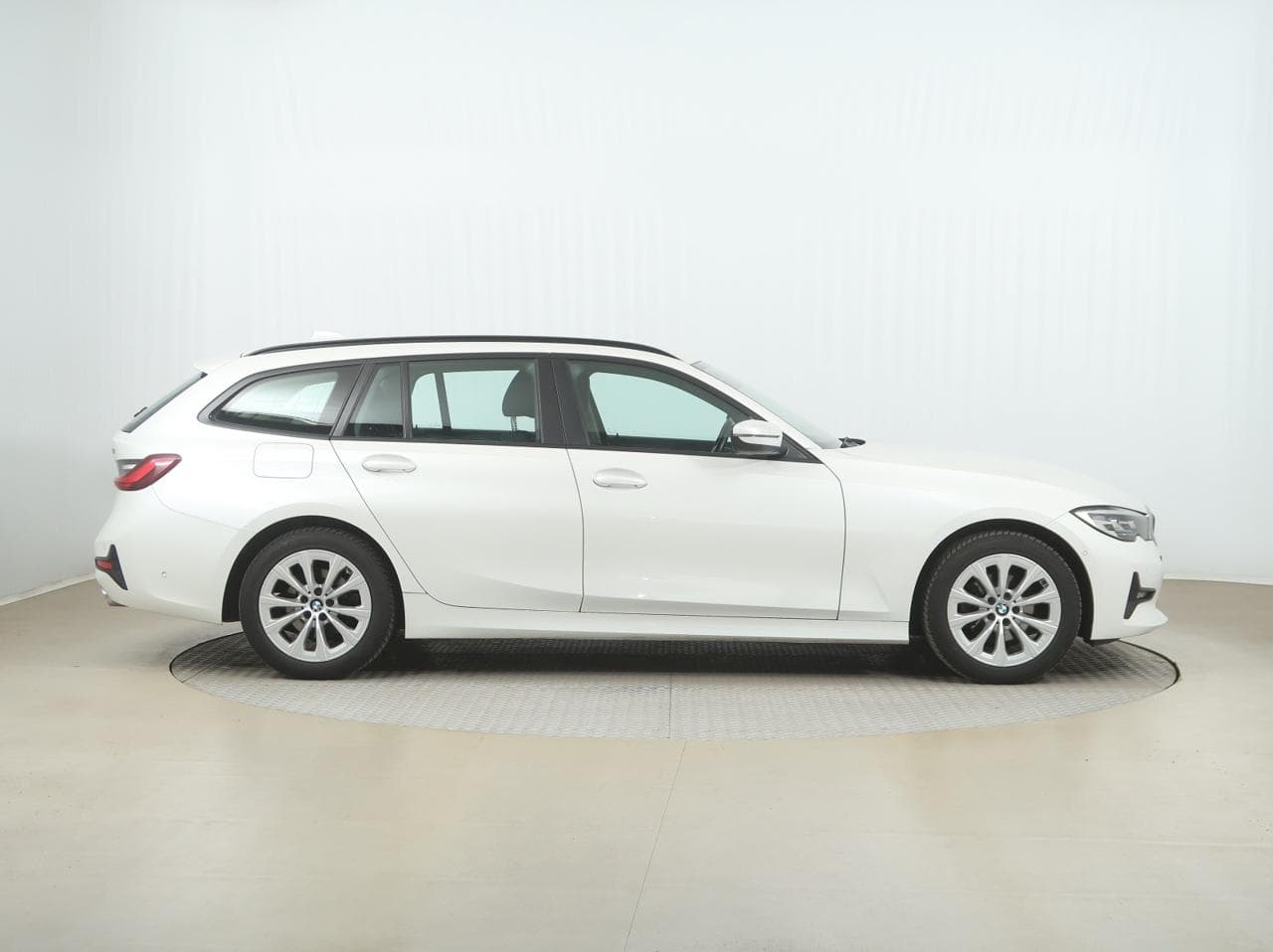 2021 BMW 3-SERIES - 8