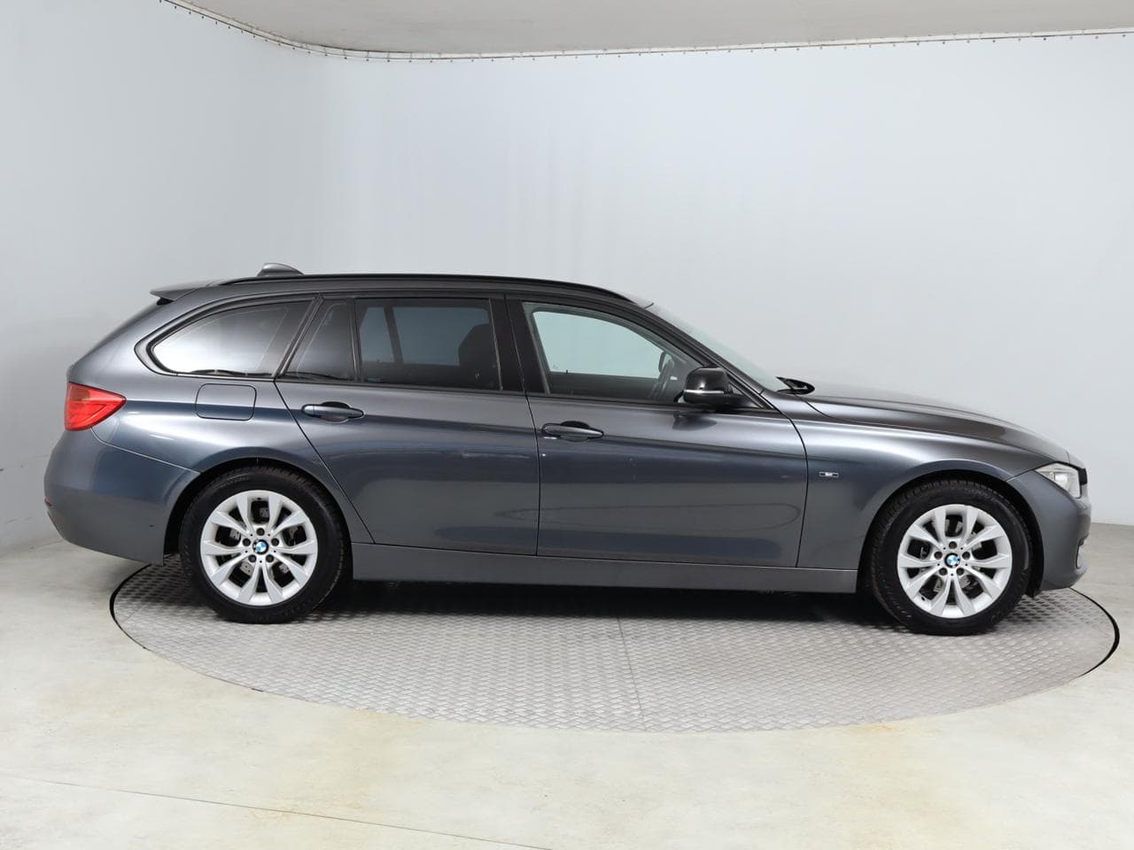 2013 BMW 3-SERIES - 8