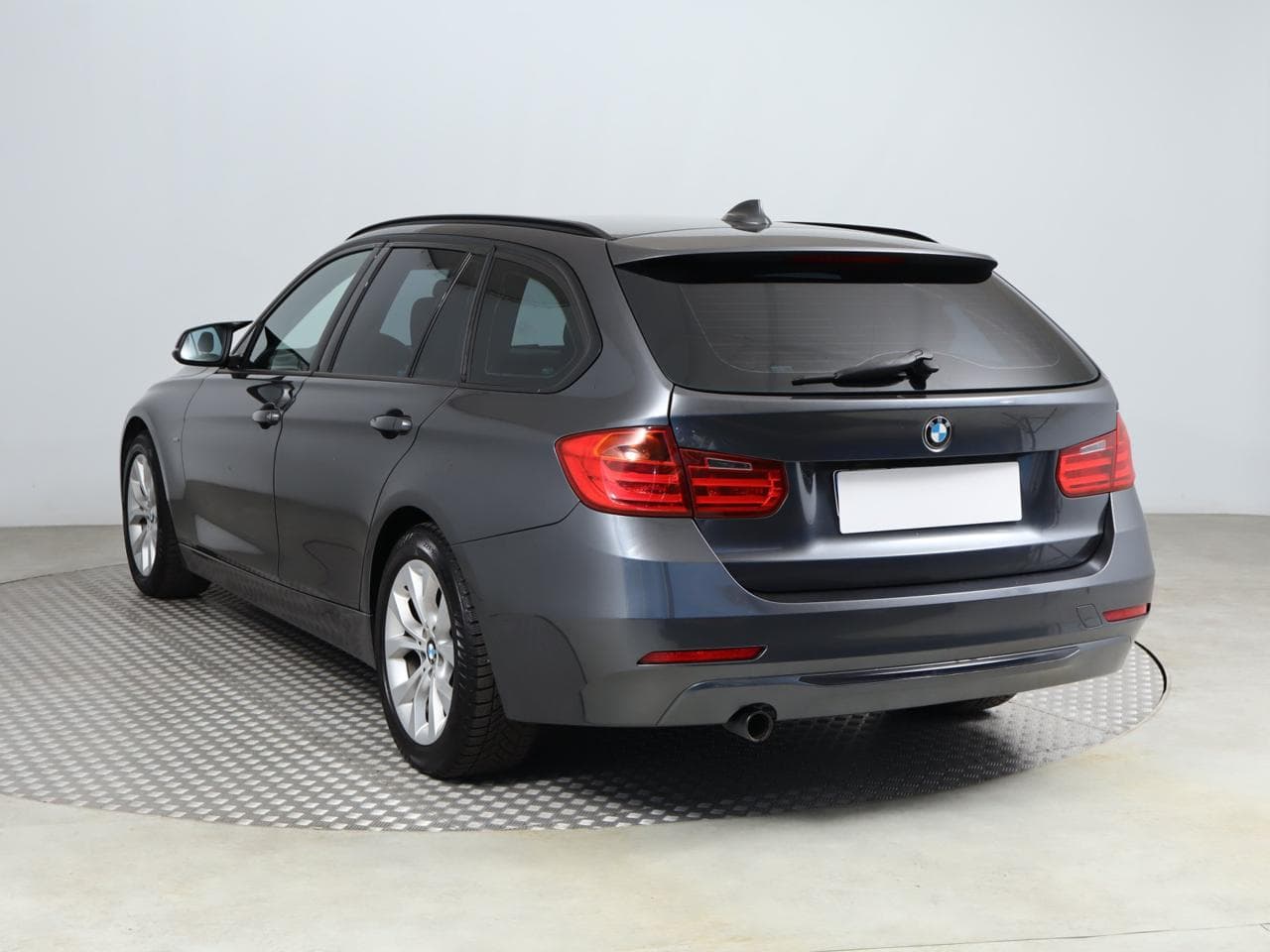 2013 BMW 3-SERIES - 5