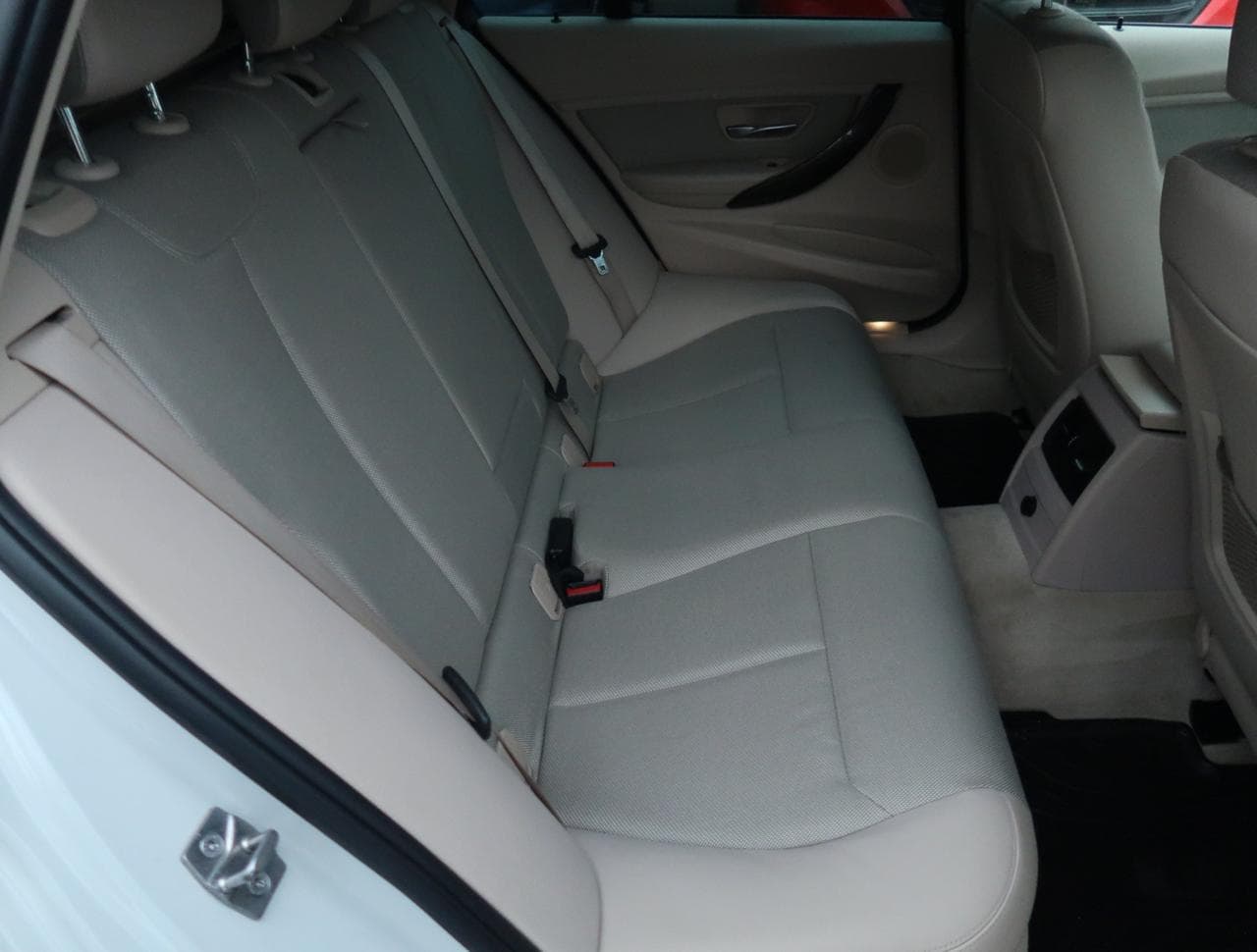 2014 BMW 3-SERIES - 13