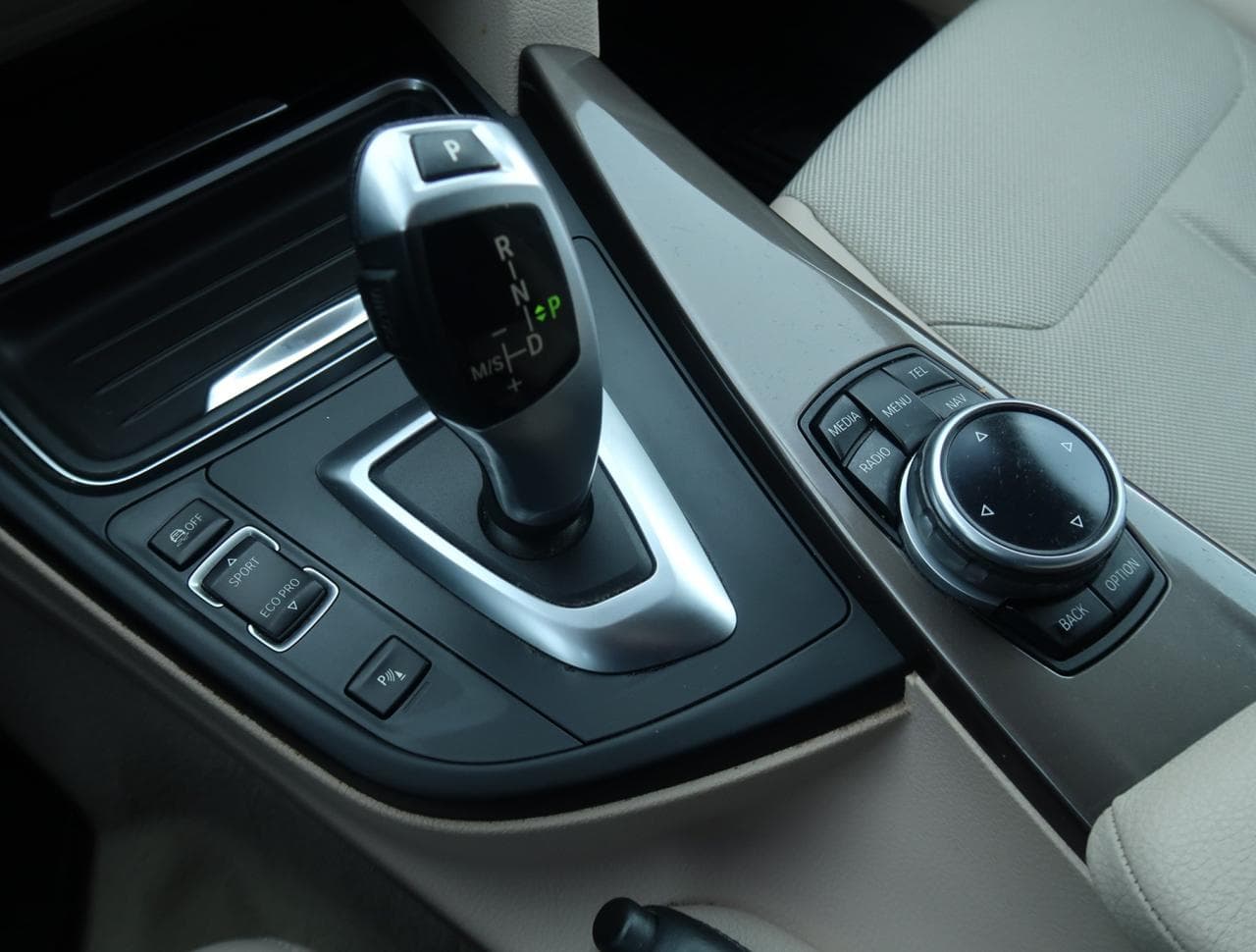 2014 BMW 3-SERIES - 19