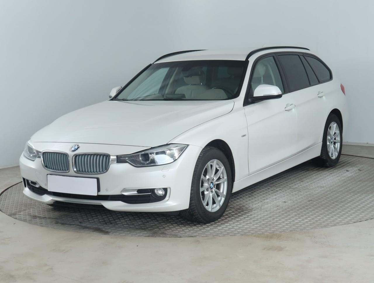 2014 BMW 3-SERIES - 3