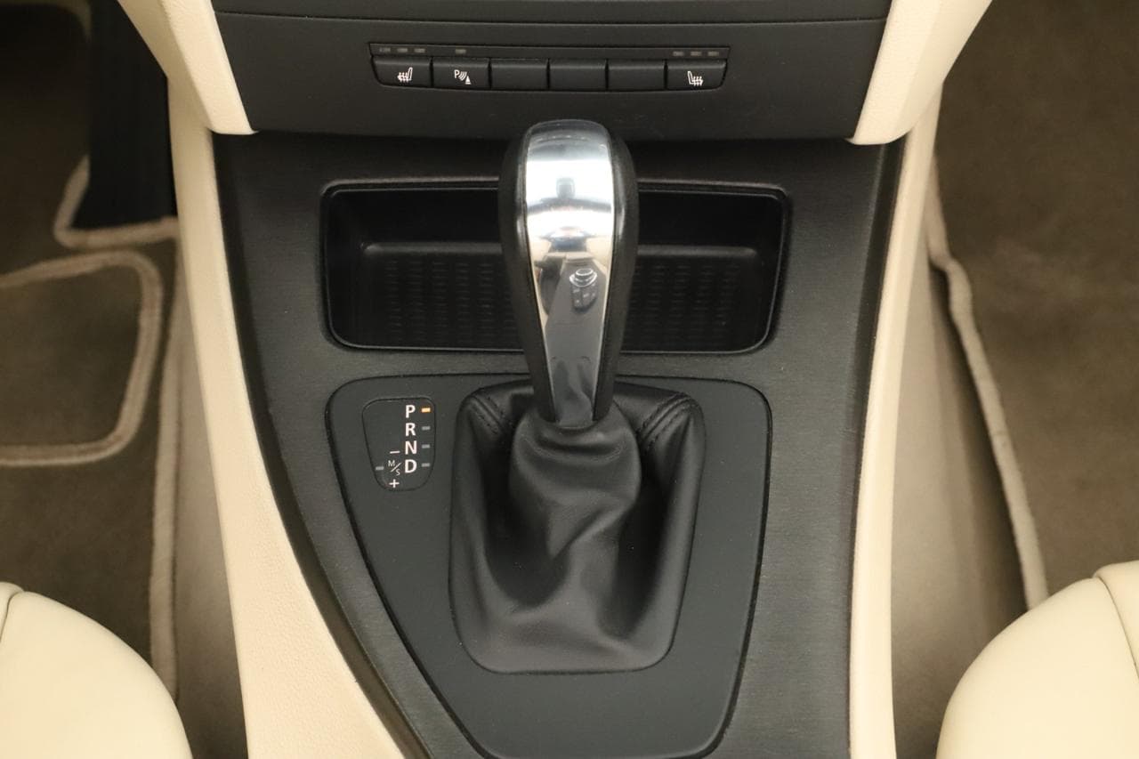2009 BMW 3-SERIES - 17