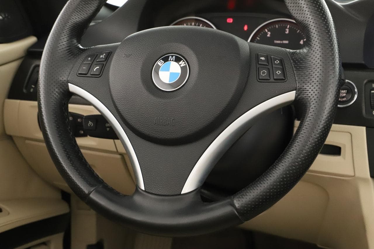 2009 BMW 3-SERIES - 14
