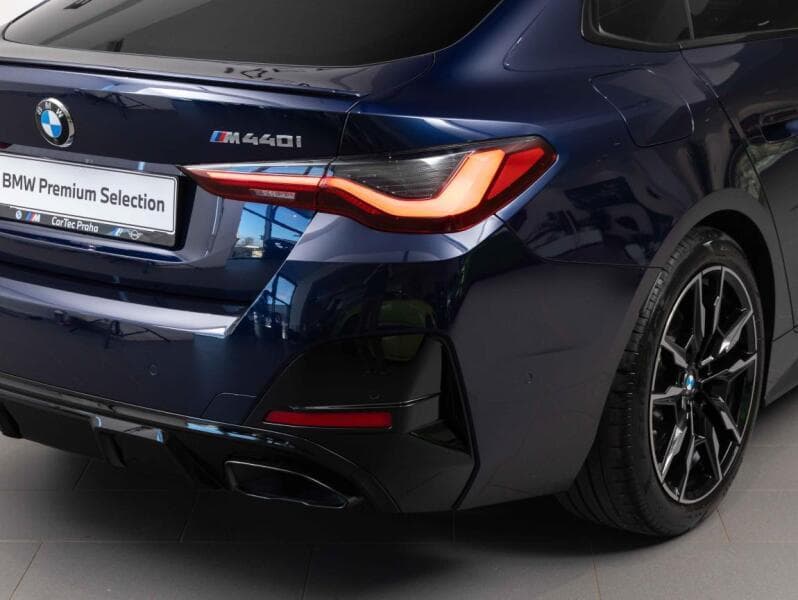 2025 BMW 4-Series - 17