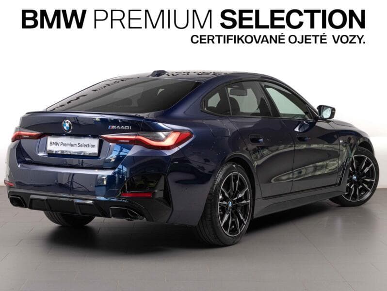 2025 BMW 4-Series - 9