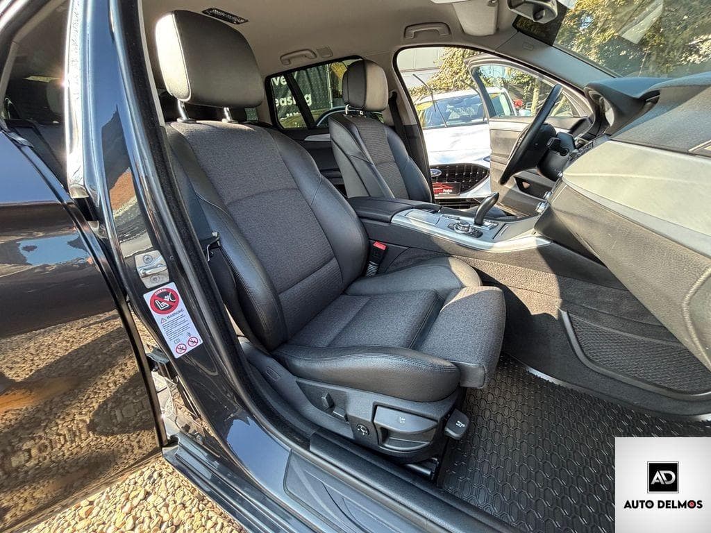 2012 BMW 5-Series - 18