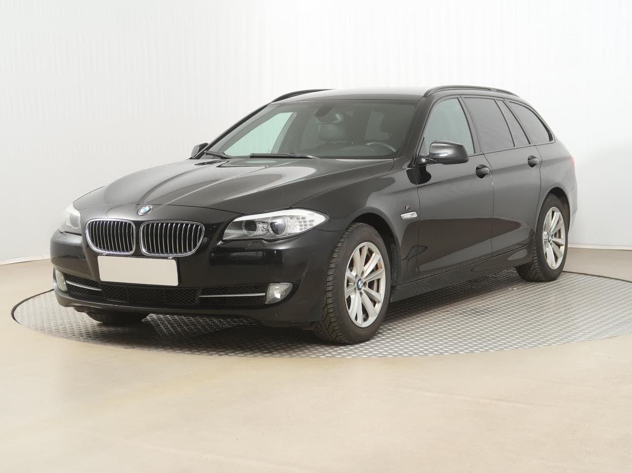 2013 BMW 5-Series - 5