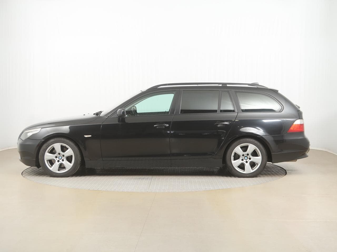 2005 BMW 5-Series - 7