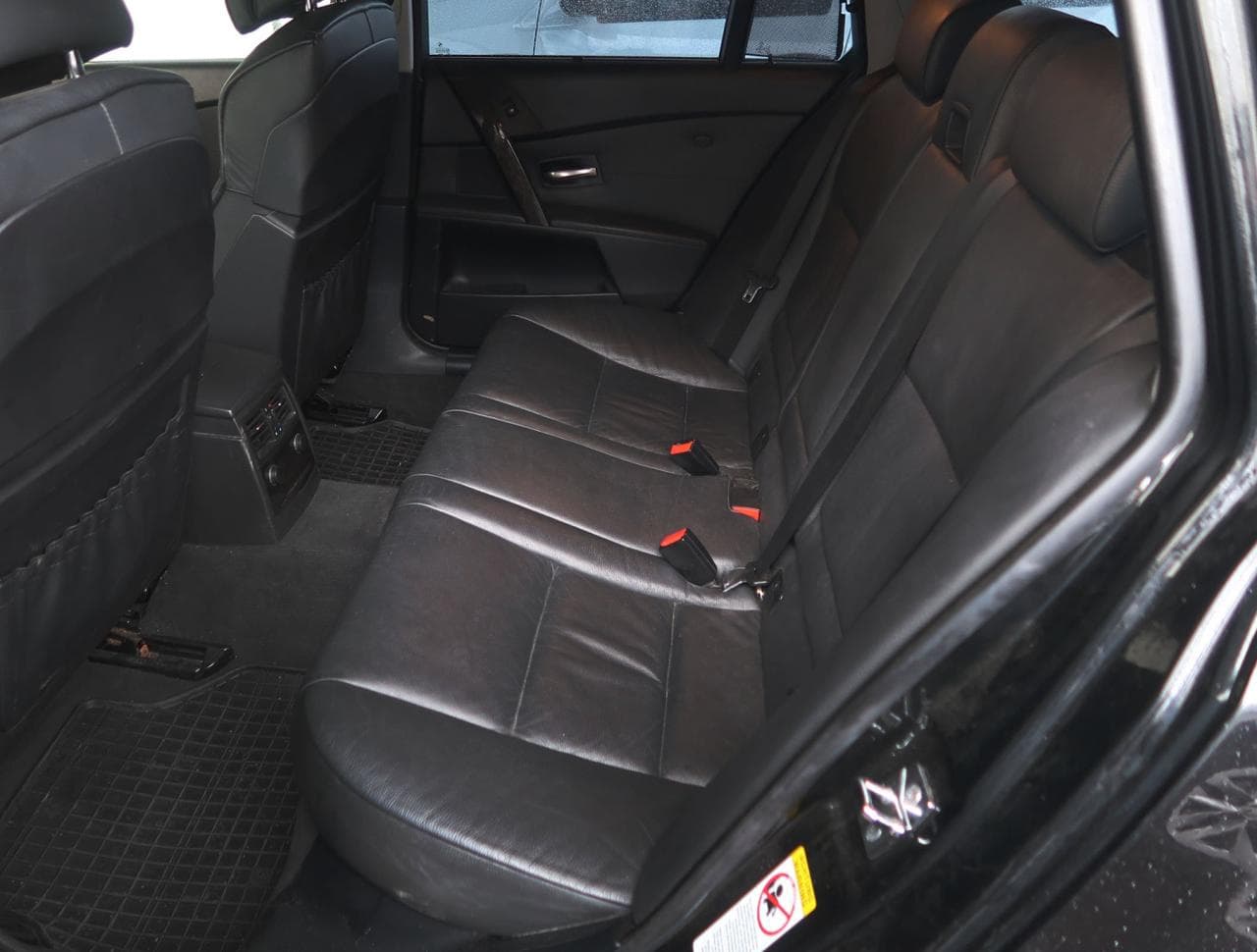 2005 BMW 5-Series - 29