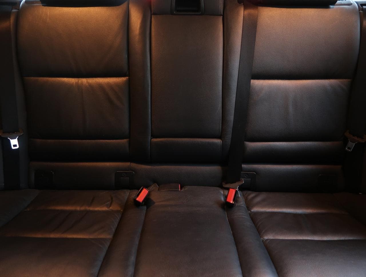 2005 BMW 5-Series - 27