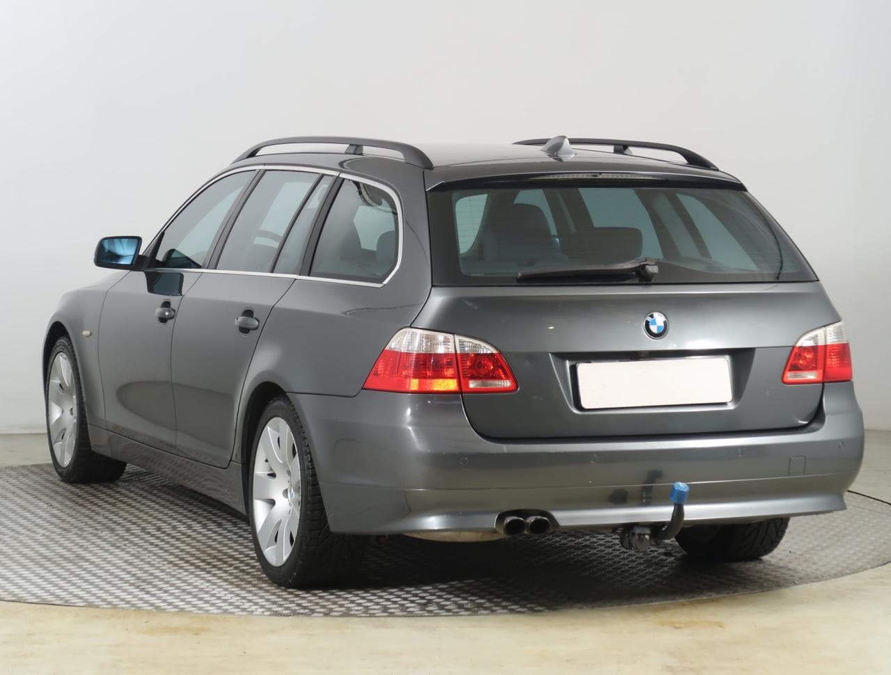 2006 BMW 5-Series - 9