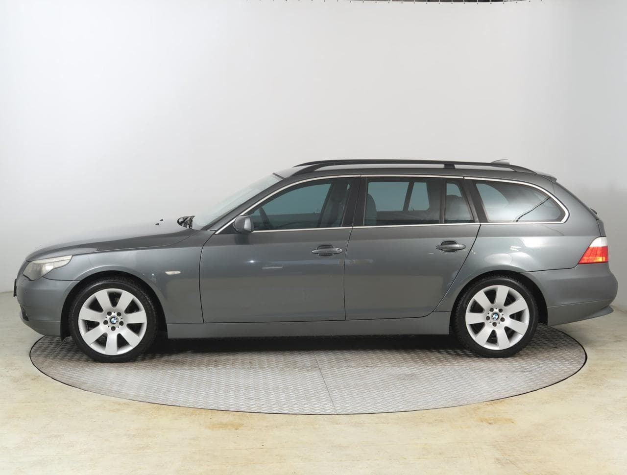 2006 BMW 5-Series - 7