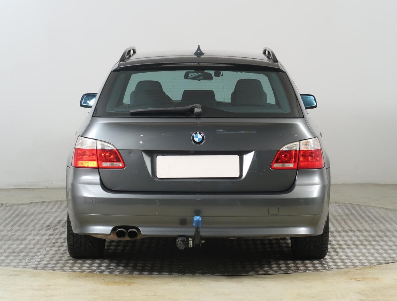 2006 BMW 5-Series - 11