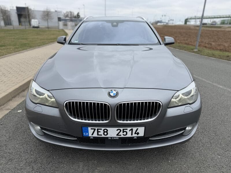 2012 BMW 5-SERIES - 8