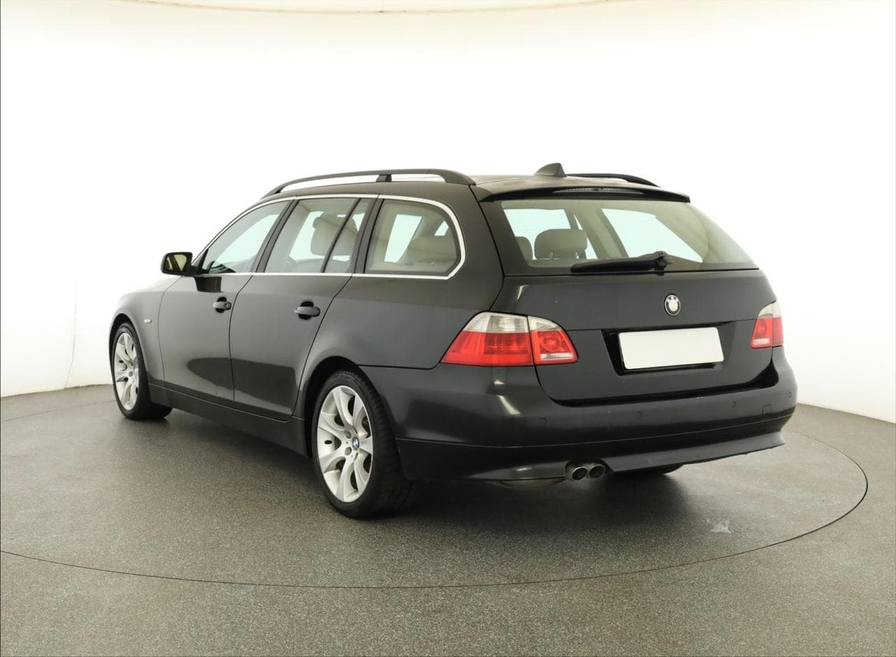 2005 BMW 5-Series - 9