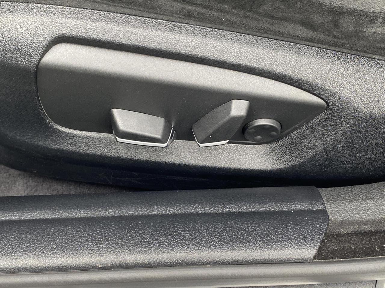 2014 BMW 5-Series - 25